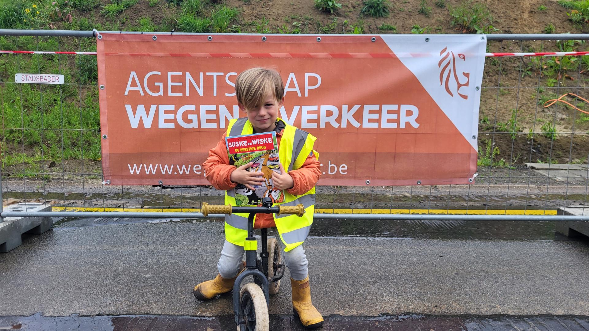 Open Wervendag 2023 in Kortrijk - kind op fiets